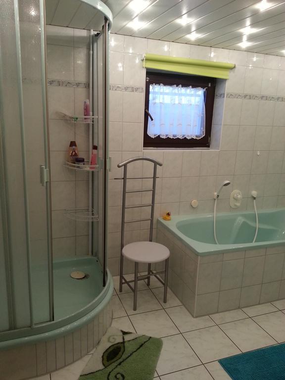 Rosenparadies Apartment Kropelin Luaran gambar